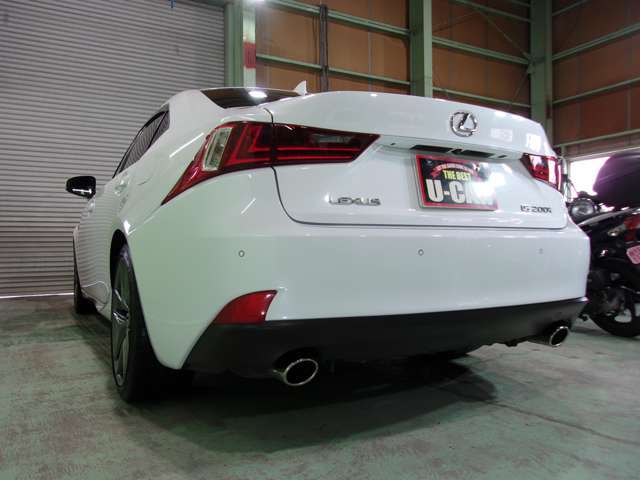 ◆アクセス（高速）◆【1】東名阪自動車道「弥富IC」を降りて信号を右折【2】155号線を約1キロ直進、次に見えるソフトバンクがある「西保」交差点を左折【3】すぐ右側に見える青色の倉庫です。