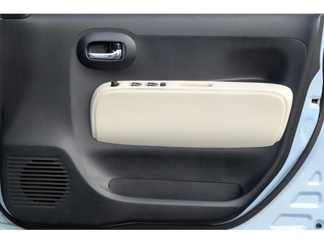 その他追加のオーダーやカスタムから、ご購入後の車検・整備・修理まで当店にお任せください！