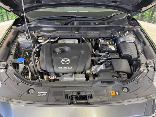 親切・丁寧な専門メカニックスタッフが応対！・車検・点検整備・事故等の修理などアフターサービスも安心。お車のカスタマイズもネクステージのサービススタッフまでご相談ください！