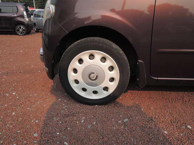 純正SDナビ＆地デジフルセグTV・バックカメラ・Bluetoohオーディオ・スマートキー・ベンチシート＆インパネシフト・ウインカーミラー・ルーフレール・プラムブラウンクリスタルマイカ・走行6.7万km