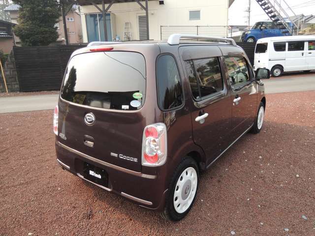 純正SDナビ＆地デジフルセグTV・バックカメラ・Bluetoohオーディオ・スマートキー・ベンチシート＆インパネシフト・ウインカーミラー・ルーフレール・プラムブラウンクリスタルマイカ・走行6.7万km