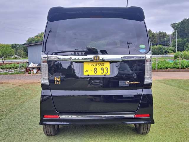 中古車・低価格帯・低年式・過走行となると90点以上の中古車を探すのは中々難易度が高いと思います。低価格だったとしても70-80点と思って貰えるような車をご提供出来る様に仕入れに力を入れています。