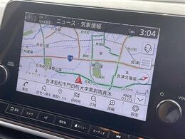 【純正メーカーナビ】ナビゲーション機能はもちろん、多彩なメディアをお使いいただけます。フルセグTV、Bluetooth、CD、DVD再生、USB接続も可能。