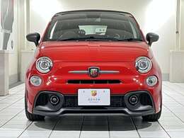 精悍なフロントフェイス