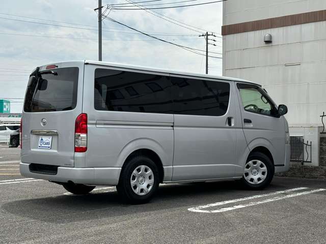 新車登録より15年以内・走行15万km以内の在庫車には、エンジン・ミッションの部品30項目に限り、1年保証をお付けしています！詳しくはスタッフまで！フリーダイヤル　0078-6002ー629684　！
