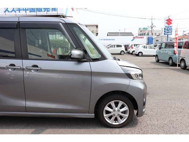 パワースライドドア・純正14インチアルミ・インテリキー・ETC・シートヒーター・CDステレオ・衝突軽減ブレーキ・アイドリングストップ