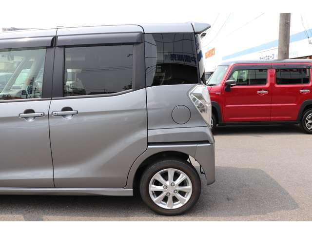 パワースライドドア・純正14インチアルミ・インテリキー・ETC・シートヒーター・CDステレオ・衝突軽減ブレーキ・アイドリングストップ