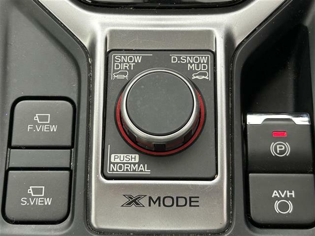 【X-MODE（ヒルディセントコントロール付）】路面状況に応じてモードを選択するだけで、4輪の駆動力やブレーキなどを適切にコントロールできます。悪路からのスムーズな脱出をサポートします！