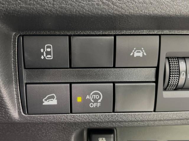 【パワースライドドア】スマートキーや運転席のスイッチでスライドドアの開閉が可能♪電動だから力を入れてドアを開ける必要が無く、小さいお子様でも、重い荷物を持っている時もラクに開け閉めできます♪