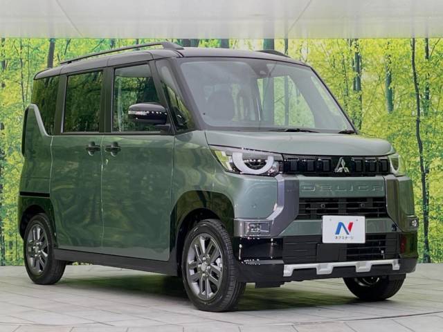 大好評のボディコーティング「弾スプラッシュコート」もご納車までに施工可能。通常のガラスコートと異なる、耐久年数6年の無機質ガラスコーティングが、ボディをキレイな状態に保ってくれます。