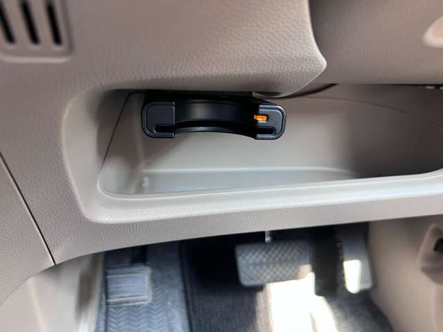 今では必需品のETCも付いております。高速道路での出入りもスムーズ。渋滞緩和にもなりエコにも繋がります。