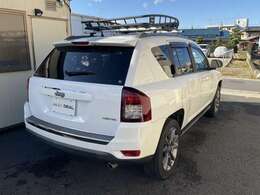 来店のご予約はお電話にてお願い致します。048-954-6363