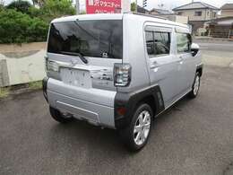 サービス工場完備。車検・メンテもお任せください！