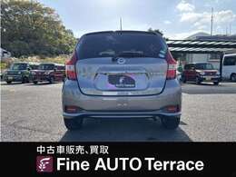 お車をお探しのお客様に合わせて当店スタッフが一緒に考え、好みや予算に合わせてご提案させていただきます。注文販売やカーリースも承ります。お気軽にお問い合わせください。