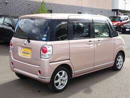 外装は大きな傷、凹みなどなく、目立った錆などもありません。綺麗な程度の良いお車です。