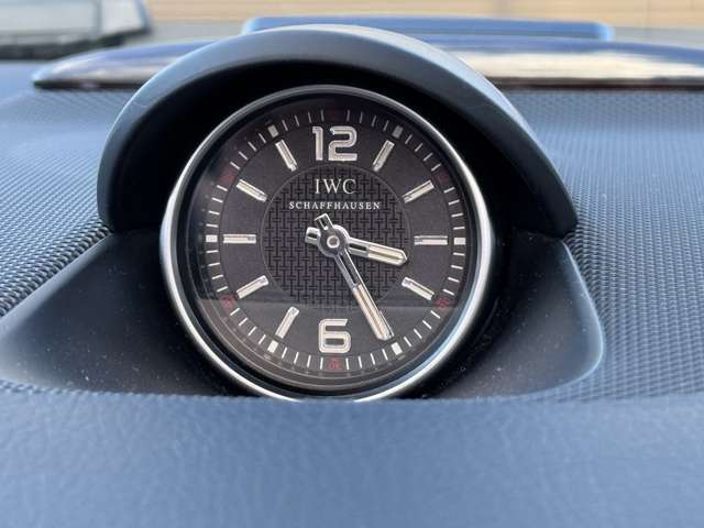 AMGと言えばこのIWCクロックですね！