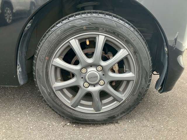 気になるお車がありましたら右の電話番号から直接お店にお問い合わせください。支払方法から車両情報、状態までなんでもご説明させて頂きます。スタッフ一同ご連絡お待ちしております。