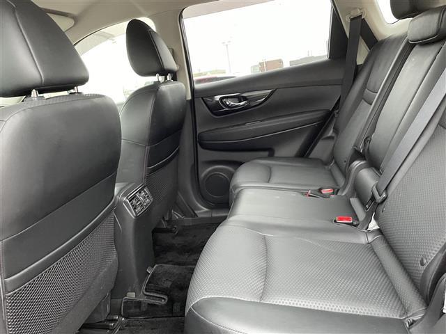 除菌プランいれていただくとさらに快適な車内を！！清潔なお車はお子様にも安心ですね！！