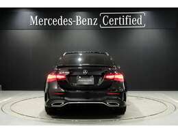 メルセデスの認定中古車『サーティファイドカー』は、日本全国に張り巡らされたメルセデス・ベンツ正規サービスネットワークのサポートを受けることができます。