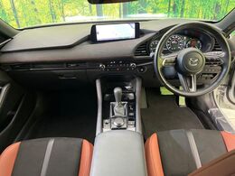 グループ総在庫数約30，000台！！全国の系列店からメーカー・車種問わずご紹介出来るので、あなたにピッタリのお車が見つかるはずです♪まずはお問い合わせ下さい☆