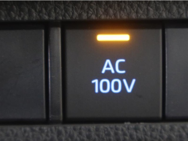 非常時やキャンプなどに役立つAC100Vコンセント付きです。
