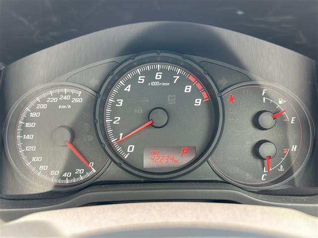 良質なお車の買取を強化しています。貴方の愛車を、ぜひお持ち込み下さい。納得の査定額にてご案内させていただきます。