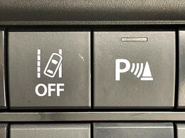 【コーナーセンサー】バンパーに付いたセンサーが障害物を検知！一定の距離に近づくとアラートで教えてくれます♪狭い駐車スペースや車庫入れ時も安心ですね☆