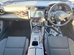 グループ総在庫数約30，000台！！全国の系列店からメーカー・車種問わずご紹介出来るので、あなたにピッタリのお車が見つかるはずです♪まずはお問い合わせ下さい☆