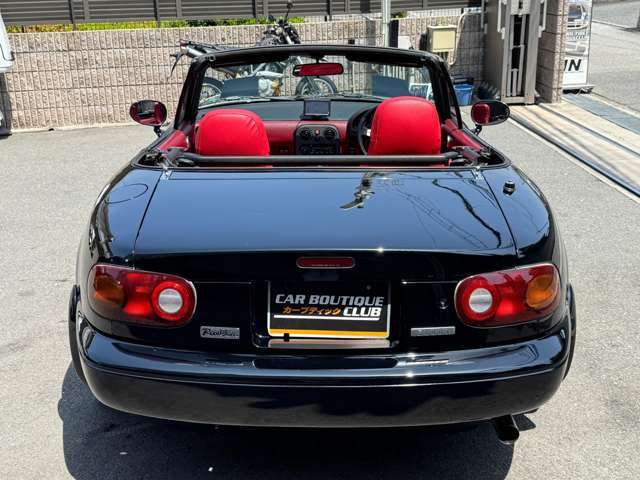 フロントサスタワーバー 22年製TOYOタイヤ　スペアタイヤ　ナルディステアリング