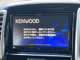【新品ナビ付き】人気の地デジ付き新品ナビを特別に取り付けました♪使いやすいナビで目的地までしっかり案内してくれます。オーディオ機能も充実しており、お車の運転がさらに楽しくなります！！