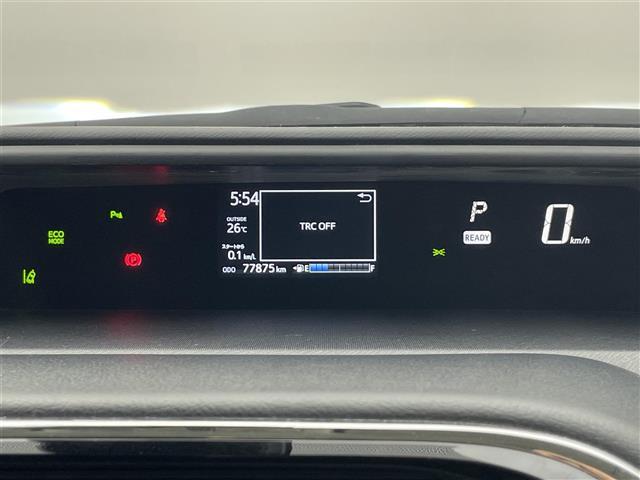 【メーターまわり】ドライバーから見やすい位置にあって安全運転に寄与します。メーターも見やすくてシンプルなデザインになっております！！！