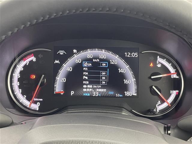 【スピードメーター】メーターがシンプルで見やすく運転しやすいですね！