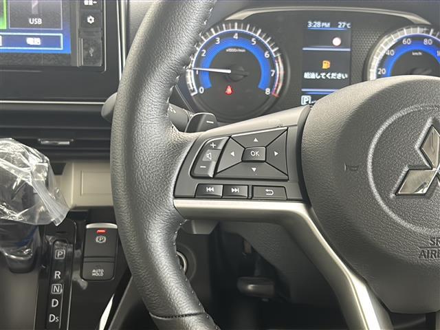 【運転席操作部】快適なドライブを楽しむための機能が装備されています！運転席から触れるので、使いやすいです！除菌プランいれていただくと、さらに清潔で安心していただけます！