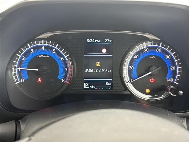 【スピードメーター】メーターがシンプルで見やすく運転しやすいですね！