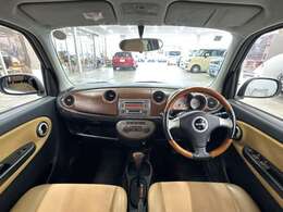 専門業者によるルームクリーニング実施☆室内の細かい所からエンジンルームまでキレイになった状態でお渡しいたします♪