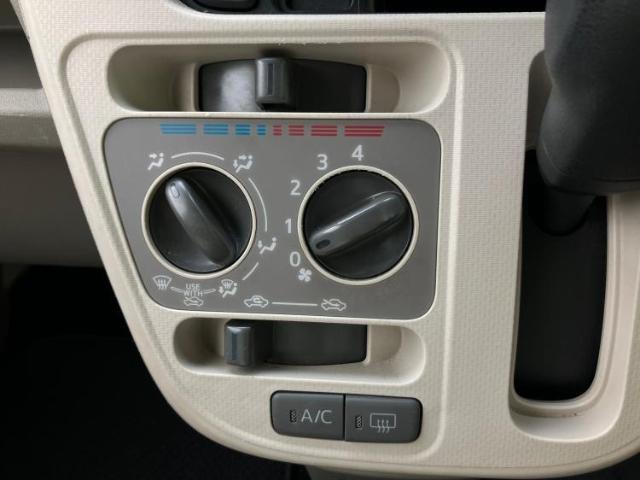 WECARSの店舗にはキッズコーナーがございます！お子様連れのお客様もごゆっくり車選びをお楽しみいただける空間です！