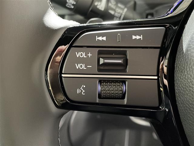 【運転席操作部】快適なドライブを楽しむための機能が装備されています！運転席から触れるので、使いやすいです！除菌プランいれていただくと、さらに清潔で安心していただけます！
