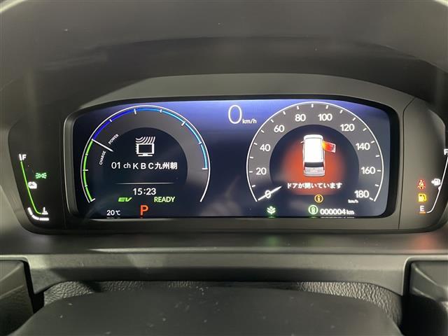 【スピードメーター】メーターがシンプルで見やすく運転しやすいですね！