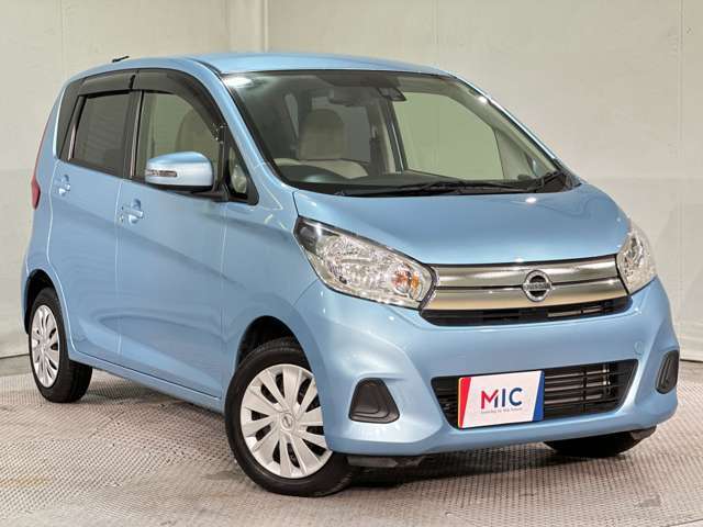 車検が令和7年11月まであり、すぐに乗り出せます。尚、当社の総額表示は車検等の諸費用も含まれている乗り出し料金です。（任意保険や追加品は別途）