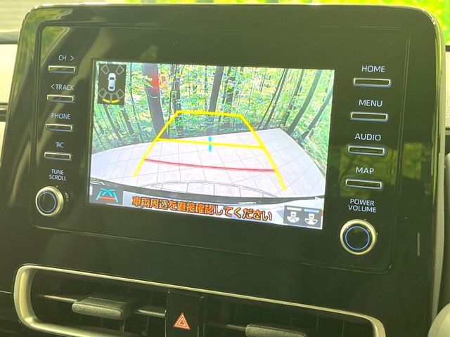 【バックカメラ】駐車時に後方がリアルタイム映像で確認できます。大型商業施設や立体駐車場での駐車時や、夜間のバック時に大活躍！運転スキルに関わらず、今や必須となった装備のひとつです！