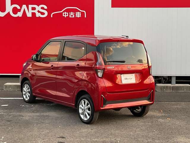 新車ショールーム・サービス工場併設のお店ですので、ご購入後の保証やアフターサービスの面もお任せ下さいませ★