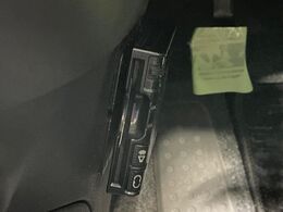 【ETC】高速道路の料金所をストレスなく通過！話題のスポットやサービスエリアに多い「スマートIC」利用時は必須のアイテムです。当店でセットアップを実施、ご納車当日からすぐにご利用いただけます！