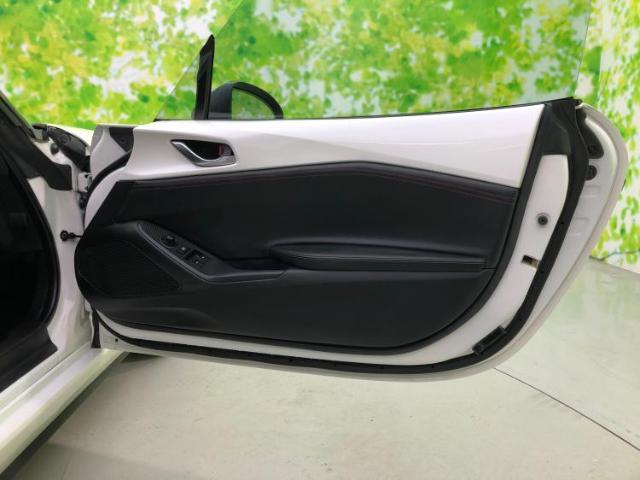 WECARSでは各商談席に大型モニターをご用意しております！見やすい大画面でゆったりと全国の在庫をご覧いただけます！是非ご来店お待ちしております！