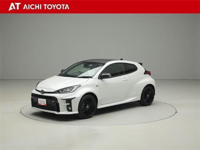 『TOYOTA認定中古車』は「まるごとクリーニング」で綺麗な内外装、「車両検査証」はプロによるチェック、買ってからも安心の「ロングラン保証」、3つの安心安全を標準装備したトヨタのブランドU-Carです