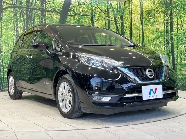 ☆全国のネクステージからお取り寄せが可能※！遠方の店舗に展示してあるクルマが気になる場合も、最寄りの店舗でご覧いただくことが可能です！是非私たちに要望をお聞かせください！※別途費用