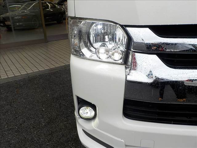 4WD☆純正ナビフルセグBカメラ☆ビルトインETC☆前後ドラレコ☆リアヒーター☆モデリスタフロントスポイラー☆LEDヘッドライト☆ミラーウインカー☆キーレス☆E/Gスターター☆センターコンソールBOX