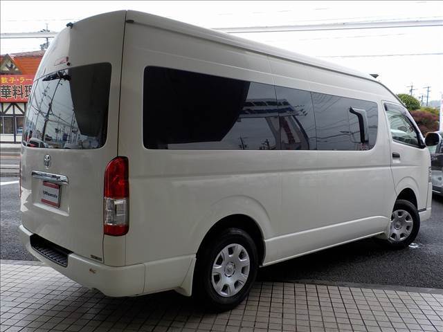 4WD☆純正ナビフルセグBカメラ☆ビルトインETC☆前後ドラレコ☆リアヒーター☆モデリスタフロントスポイラー☆LEDヘッドライト☆ミラーウインカー☆キーレス☆E/Gスターター☆センターコンソールBOX