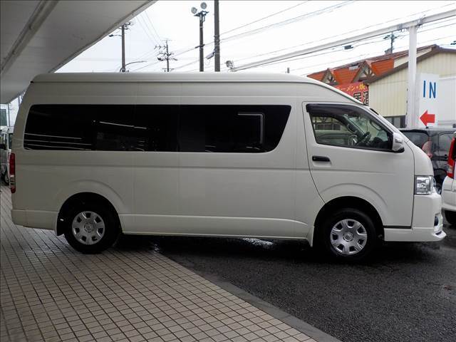 4WD☆純正ナビフルセグBカメラ☆ビルトインETC☆前後ドラレコ☆リアヒーター☆モデリスタフロントスポイラー☆LEDヘッドライト☆ミラーウインカー☆キーレス☆E/Gスターター☆センターコンソールBOX