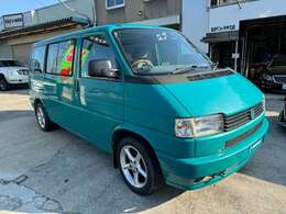 年式相応ですが、納車時にはできる限りキレイに納車させていただきます。どうしても気になるところ等ありましたら、低価格にてお直しいたしますので、何なりとお申し付けください。