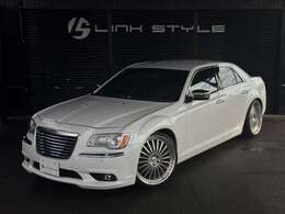 ユーザー買取車の綺麗な300が入庫しました！とても大切に乗っておられました車両になります。